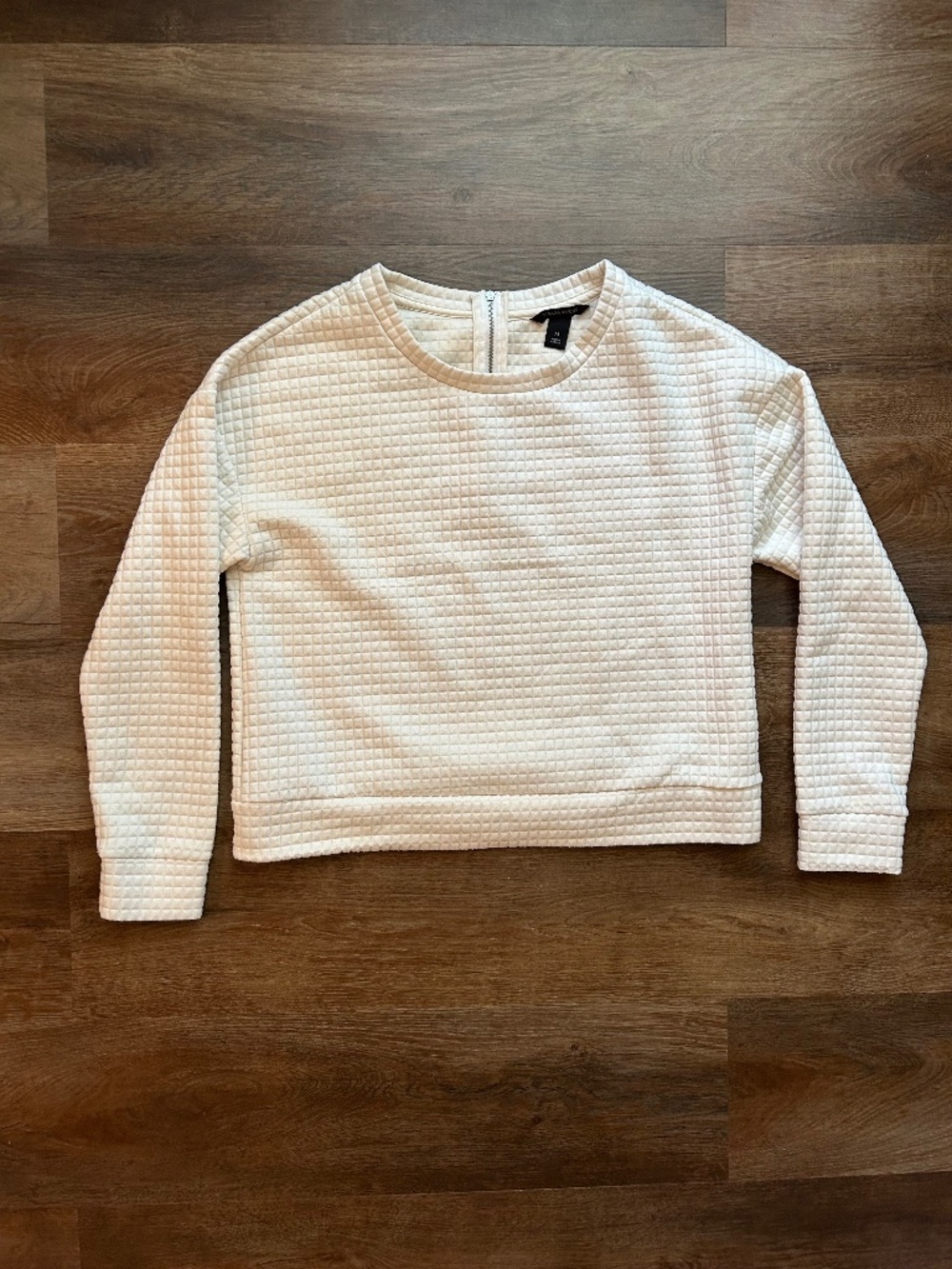 Banana Republic Textured Cream Sweatshirt Women's Medium